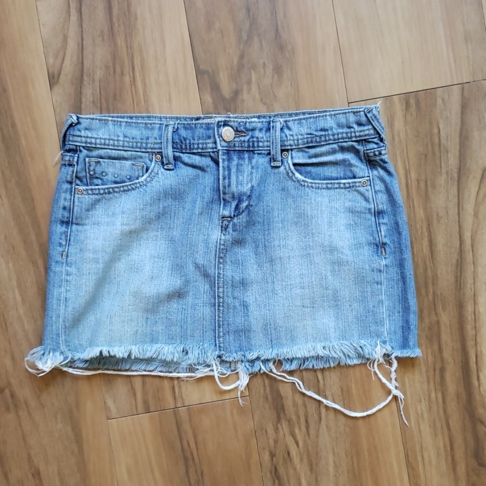 Old Navy denim mini skirt